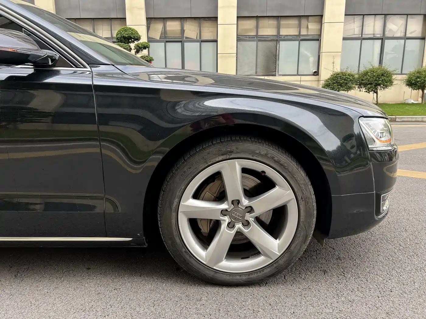 Audi A8 2014 A8L 45 TFSI quattro Luxury фото 21