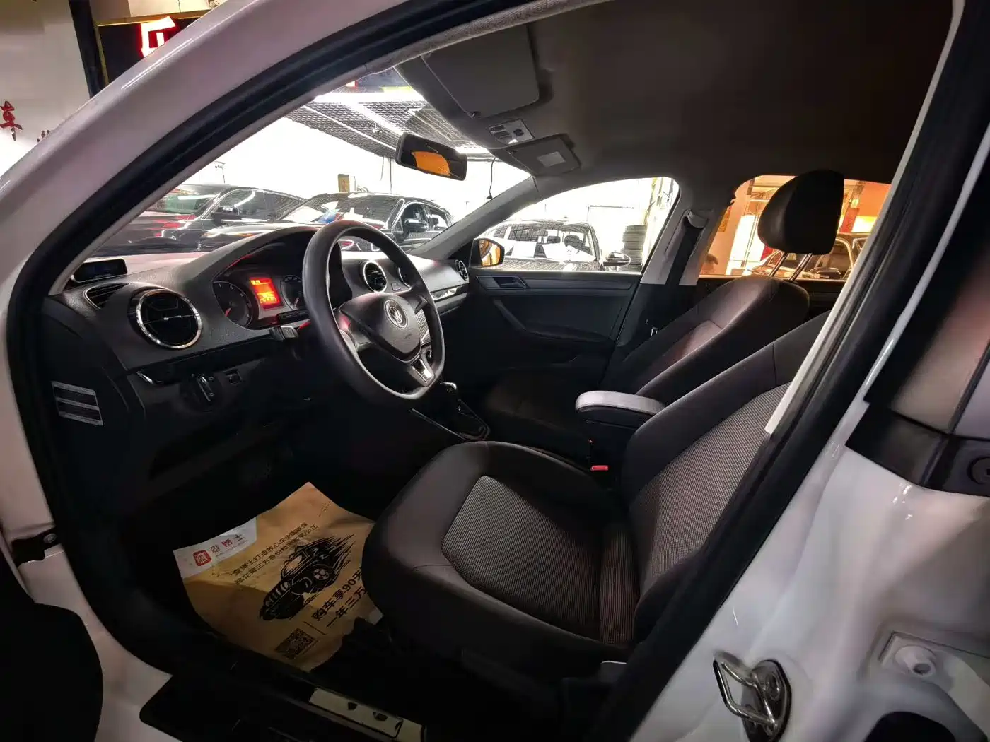 Volkswagen Jetta 2017 1.5L Automatic Fashion фото 8