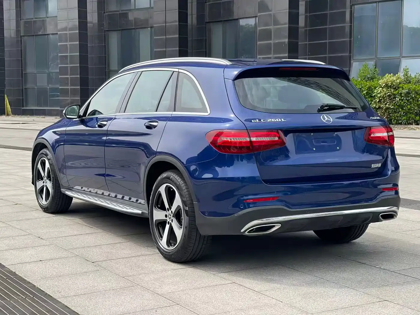 Mercedes-Benz GLC 2019 GLC 260 L 4MATIC Luxury фото 6
