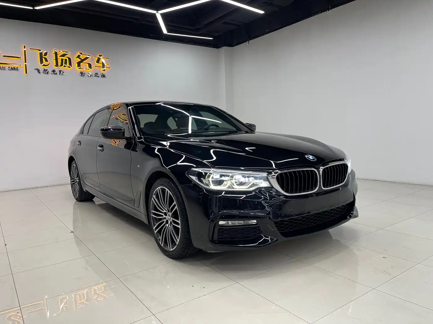 BMW 5 Series 2018 Facelift 530Li Leading M Sport Package фото 2