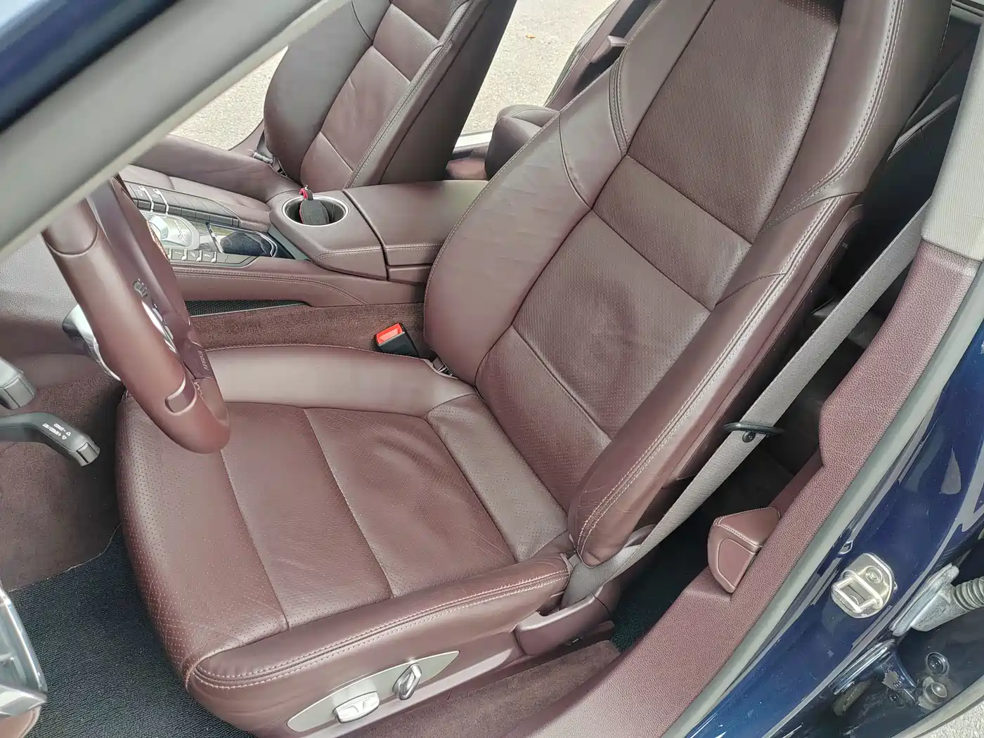 Porsche Panamera 2010 Panamera 3.6L фото 10