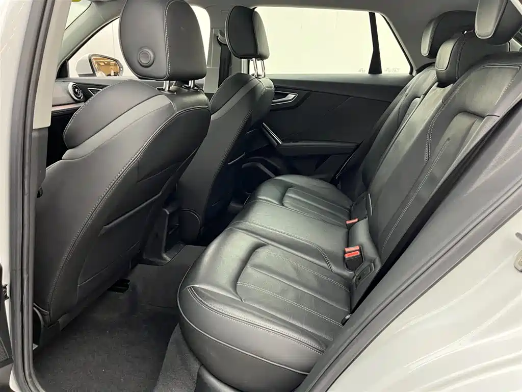 Audi Q2L 2022 35 TFSI Fashion Dynamic фото 9