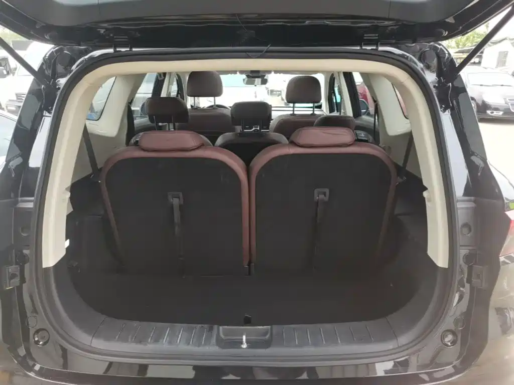 Geely Okavango 2022 2022 1.8TD DCT Luxury 7-Seater