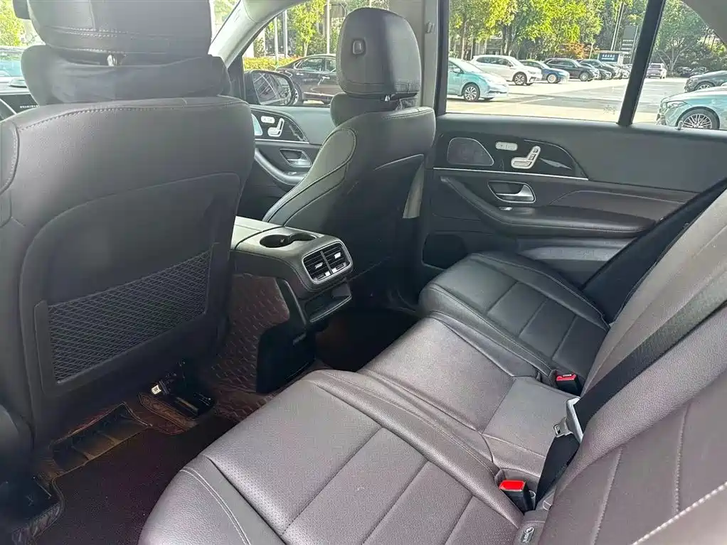 Mercedes-Benz GLE 2023 GLE 350 4MATIC Fashion фото 18