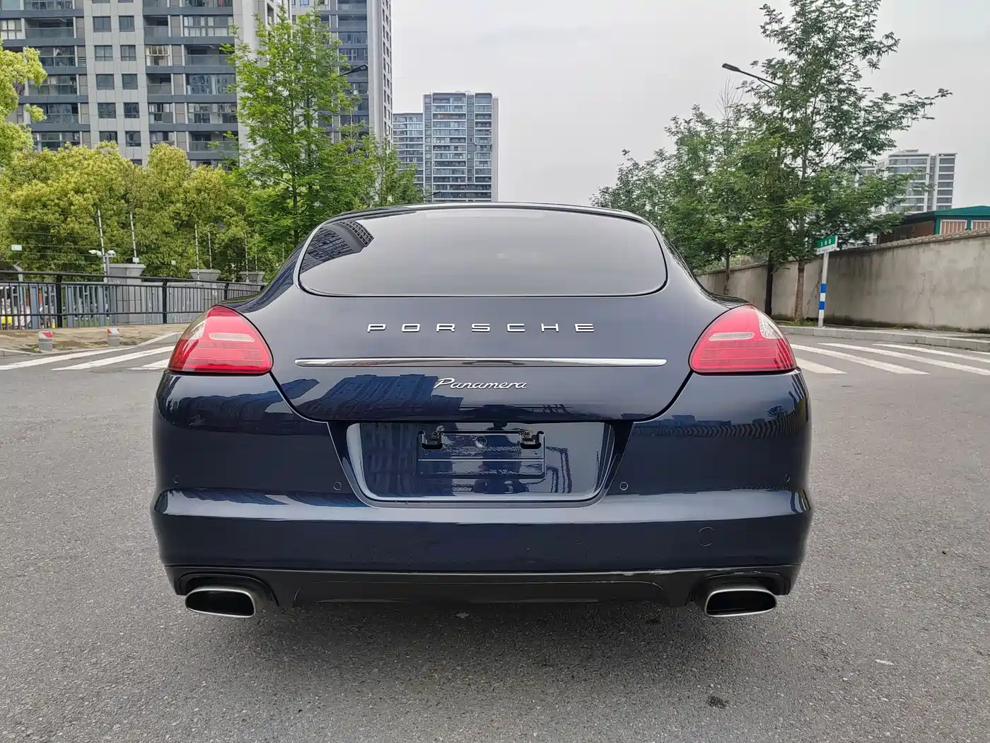 Porsche Panamera 2010 Panamera 3.6L фото 5