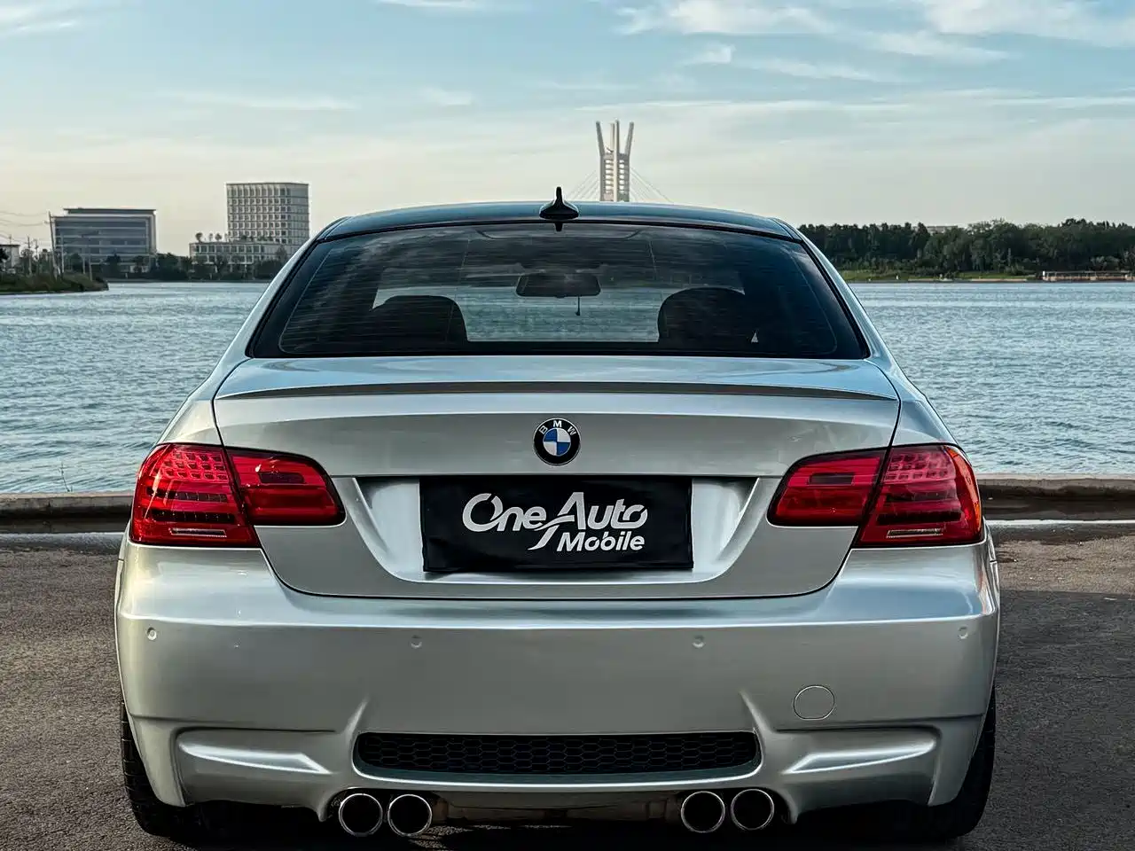 BMW M3 2013 2011 M3 Coupe Carbon Fiber Roof Edition