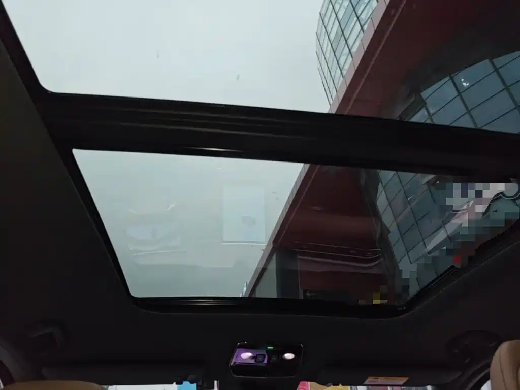 NIO ES8 2021 2020 415KM 6-Seater