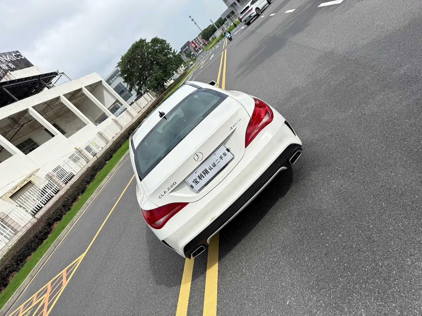 Mercedes-Benz CLA (Import) 2015 2015 CLA 220 4MATIC