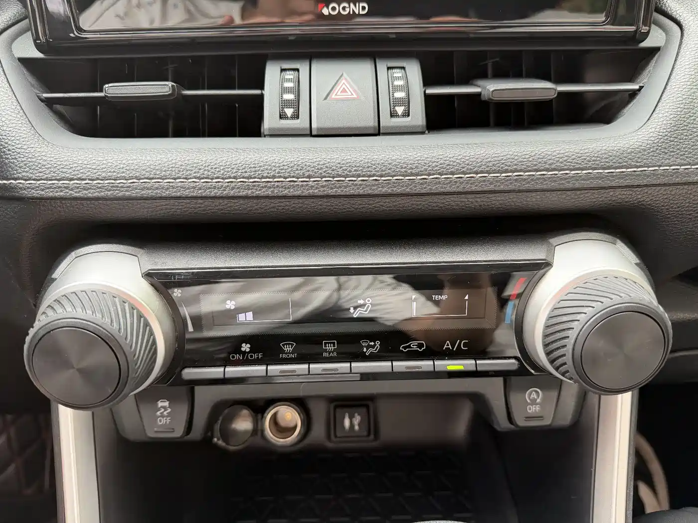 Toyota Wildlander 2022 Facelift 2.0L CVT 2WD Leading Edition фото 17