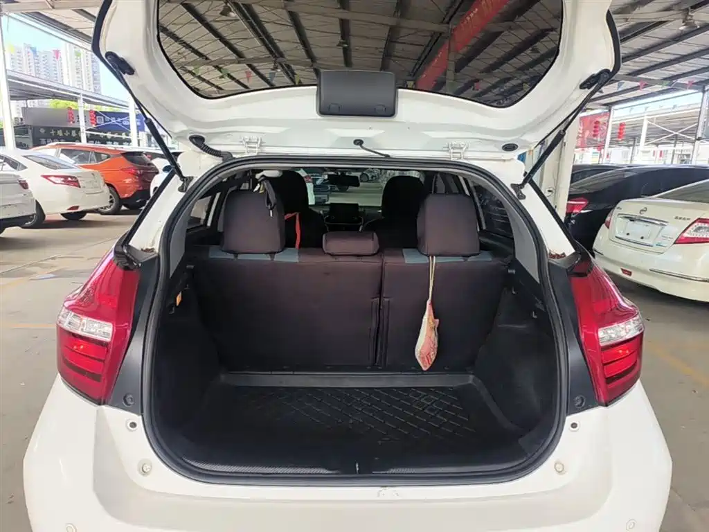 Toyota YARiS L Zhi Xuan 2020 1.5L CVT Leading Edition фото 19