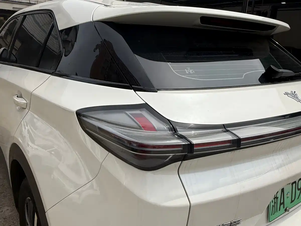 NEZHA AUTOMOBILE NEZHA U