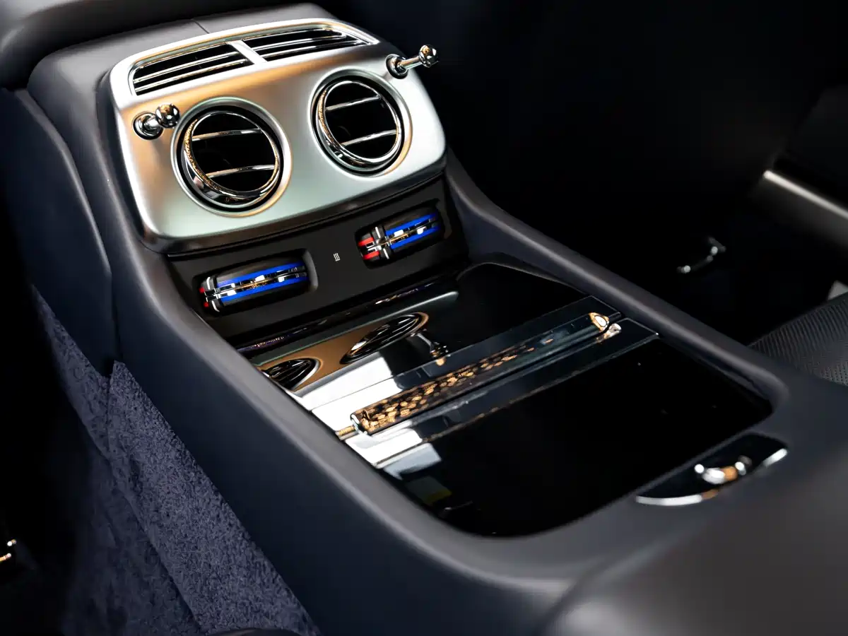 Rolls-Royce Wraith 2017 2018 6.6T Standard