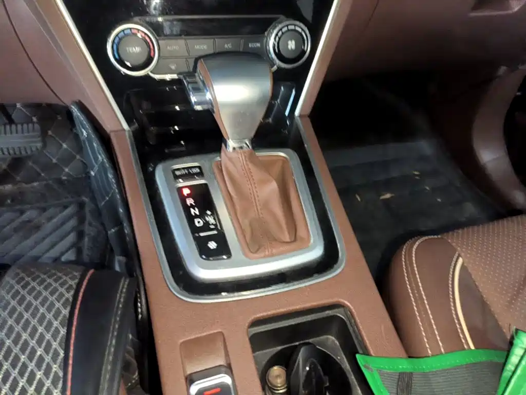 Leopaard CS10 2018 2017 1.5T CVT Prestige