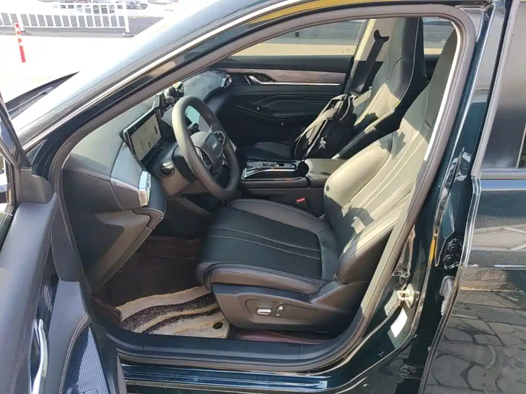 Dongfeng Aeolus Haohan 2024 2023 DH-i 1.5T Luxury Edition