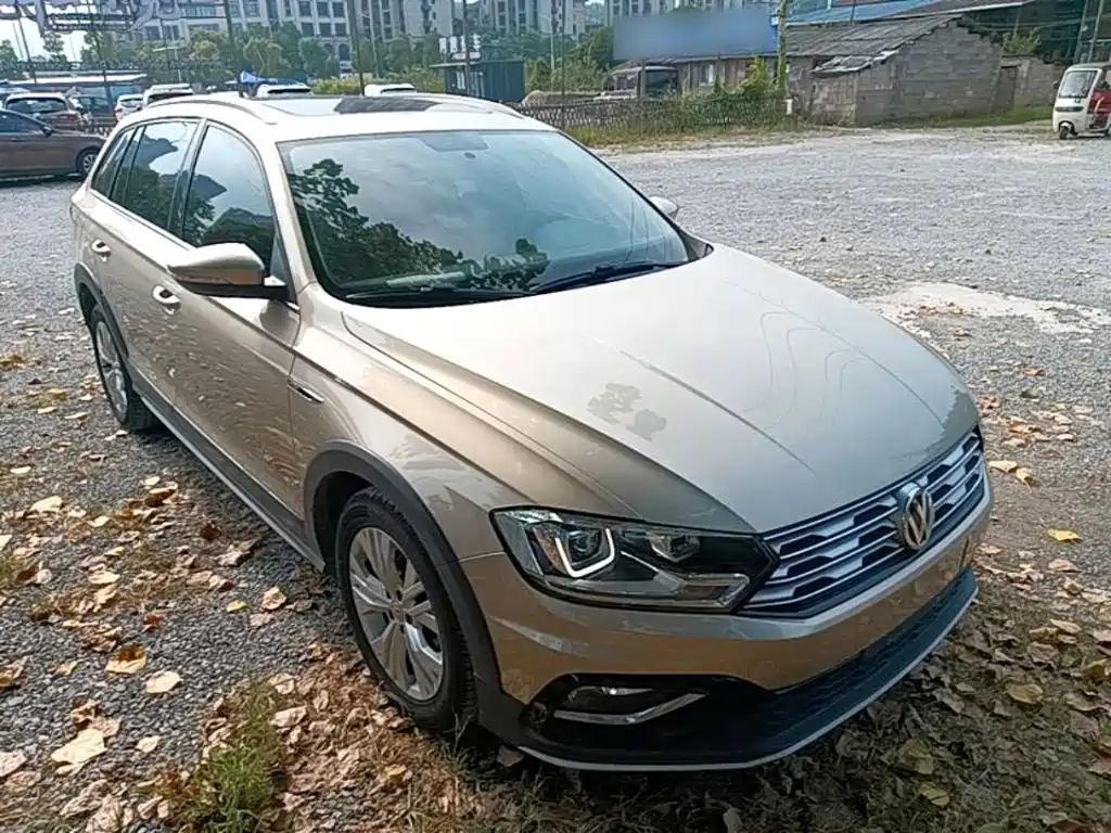 Volkswagen C-TREK 2018 2018 230TSI DSG Comfort