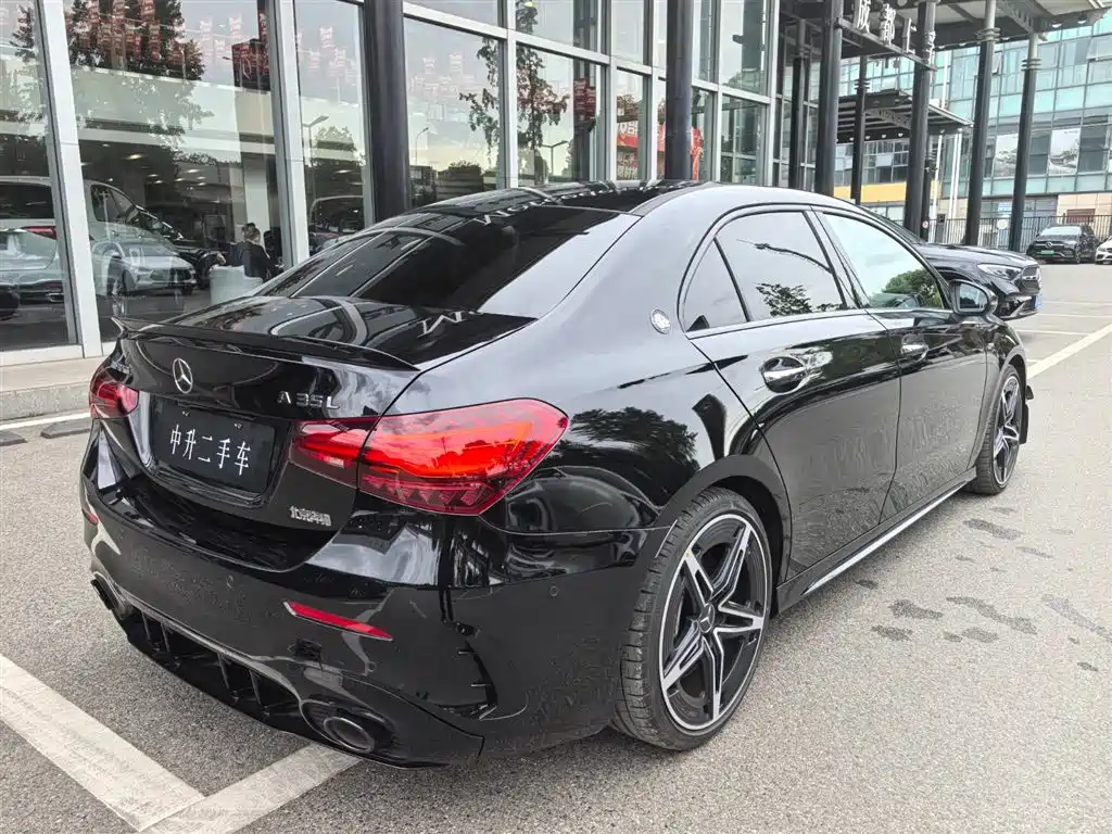 MERCEDES-BENZ CLASS A AMG