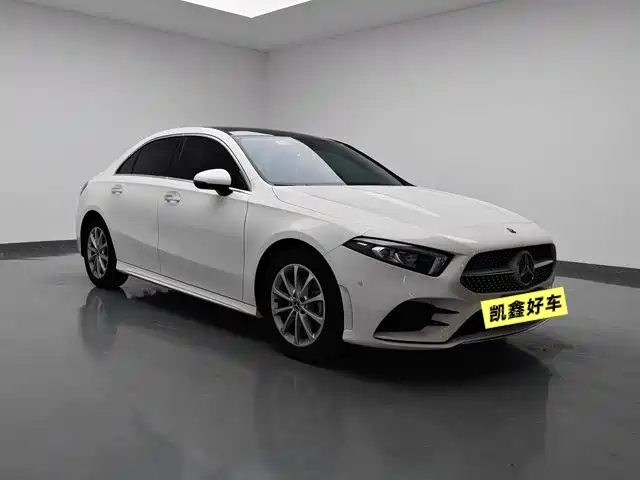 Mercedes-Benz A-Class 2020 Facelift A 200 L Sport Sedan Fashion фото 3