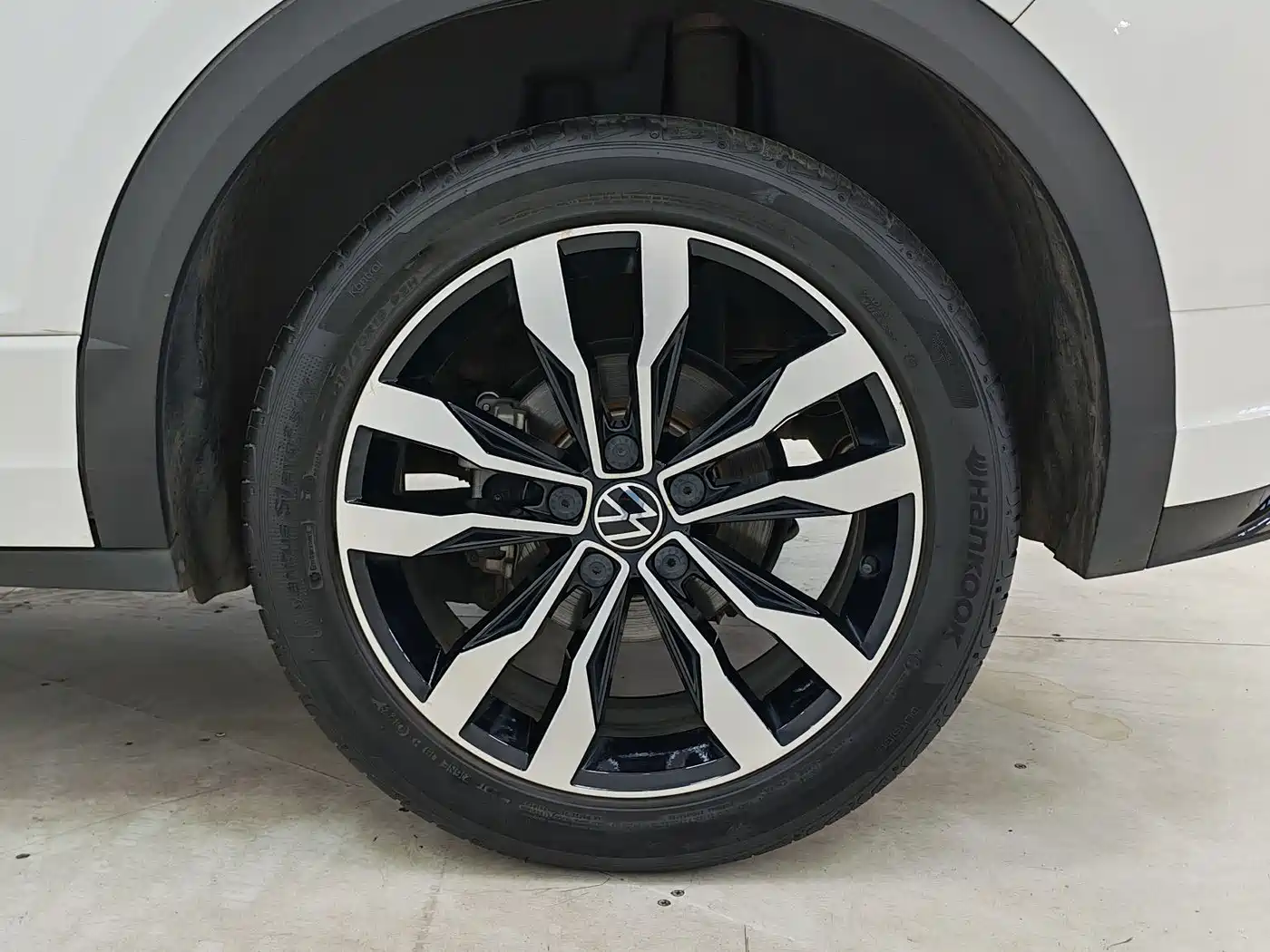 VOLKSWAGEN T ROC EXPLORING SONGS