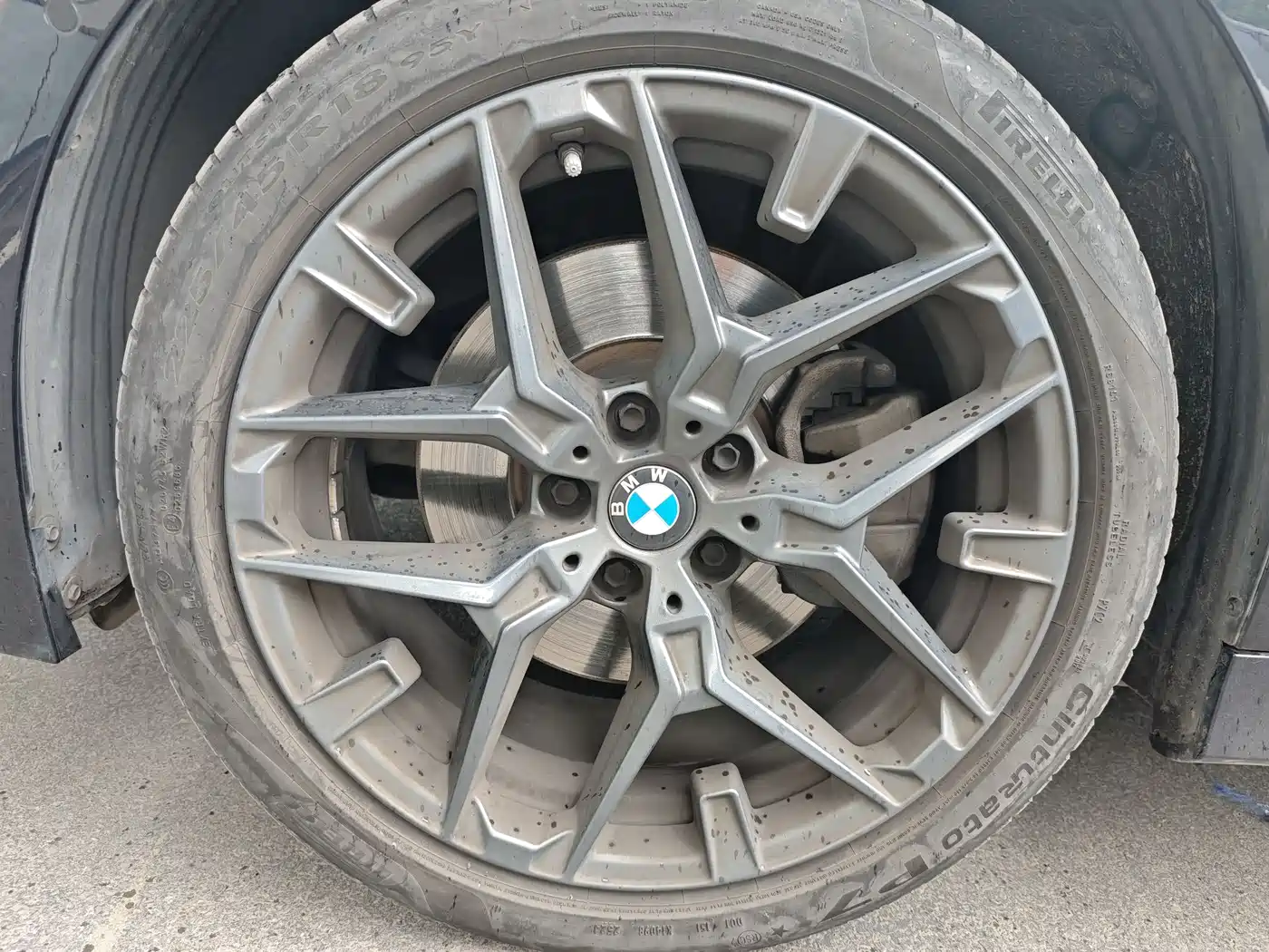 BMW 3 Series 2025 330Li M Sport Night Edition фото 11