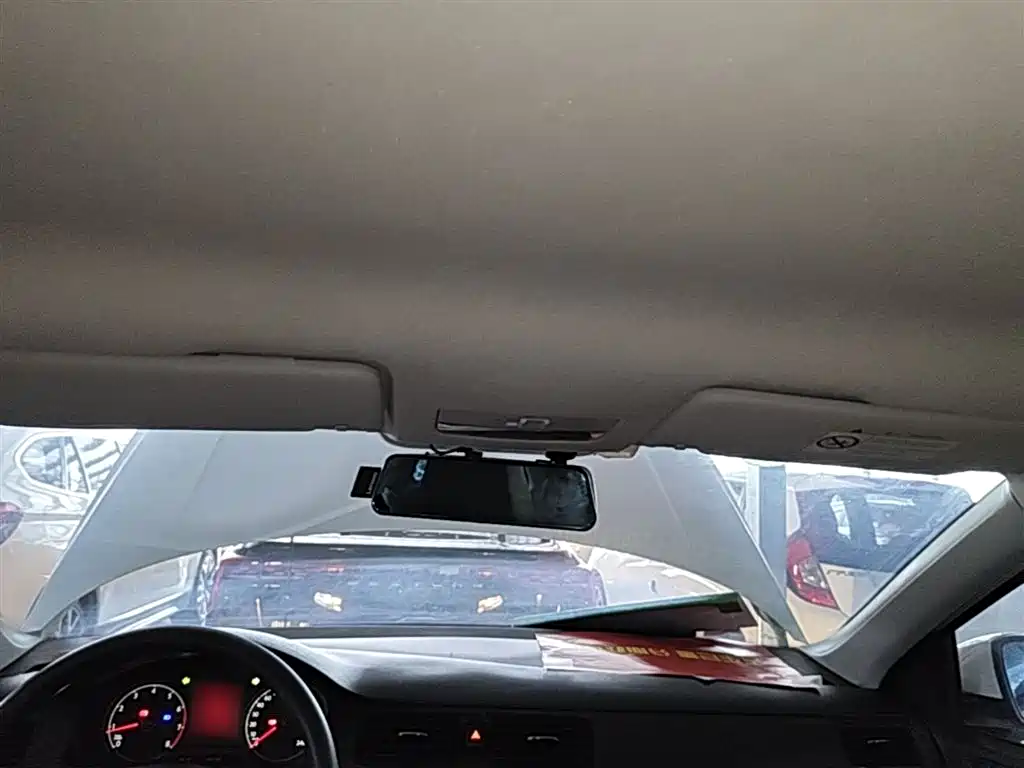 Volkswagen Santana 2016 1.6L Manual Trend Edition фото 18
