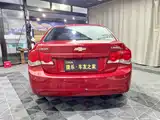Фото 6 - Chevrolet Cruze