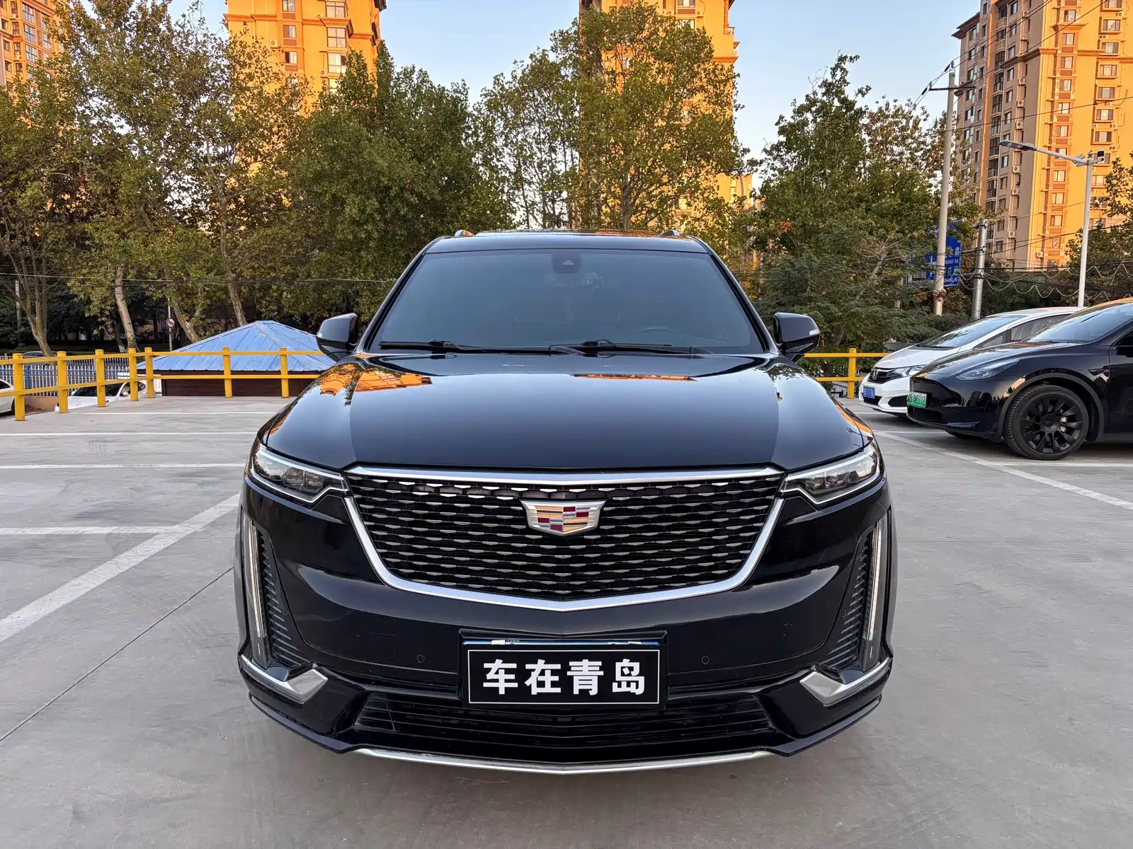 Photo 1 - Cadillac XT6