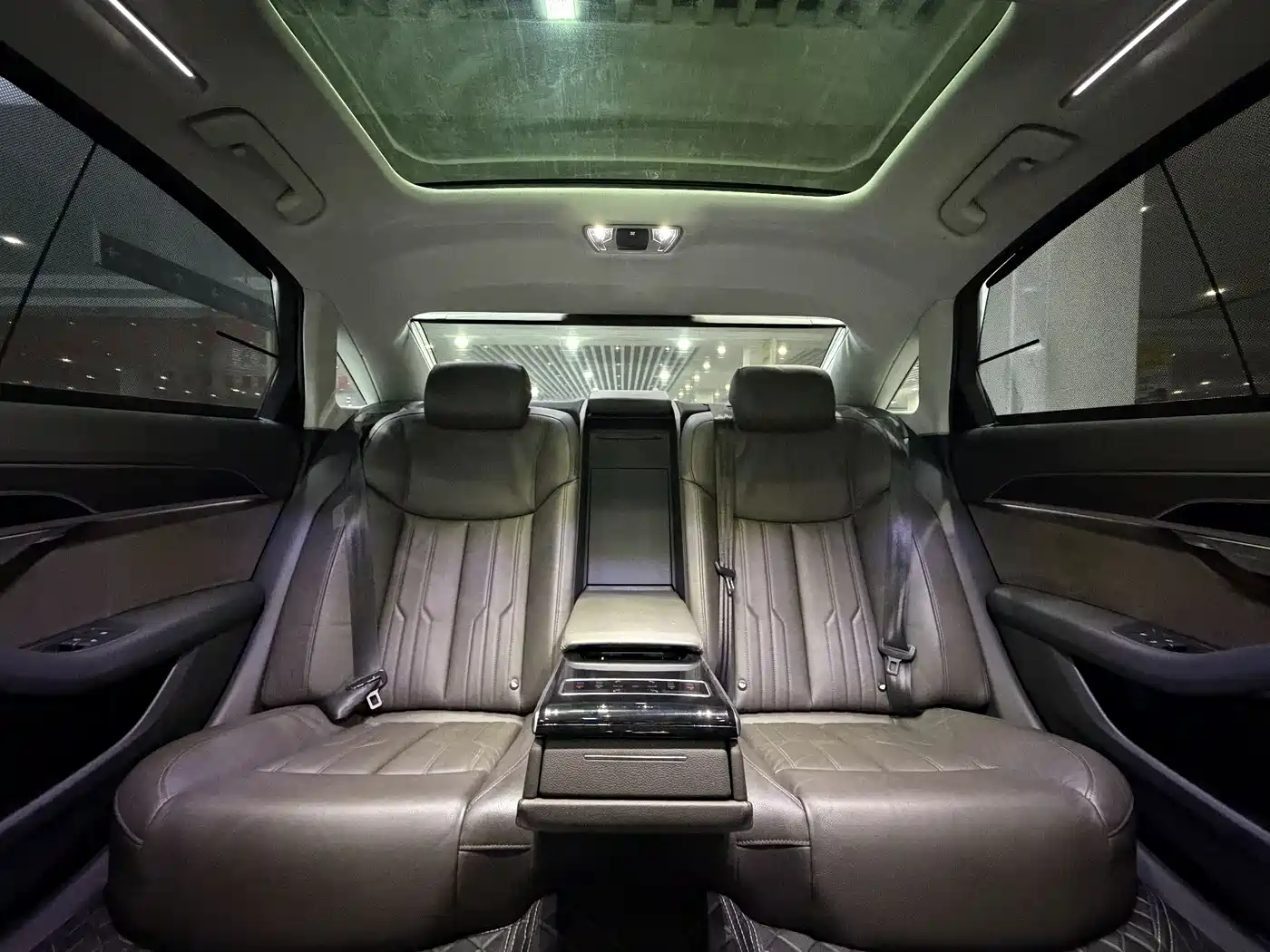 Audi A8 2018 A8L 55 TFSI quattro Launch Elite фото 11
