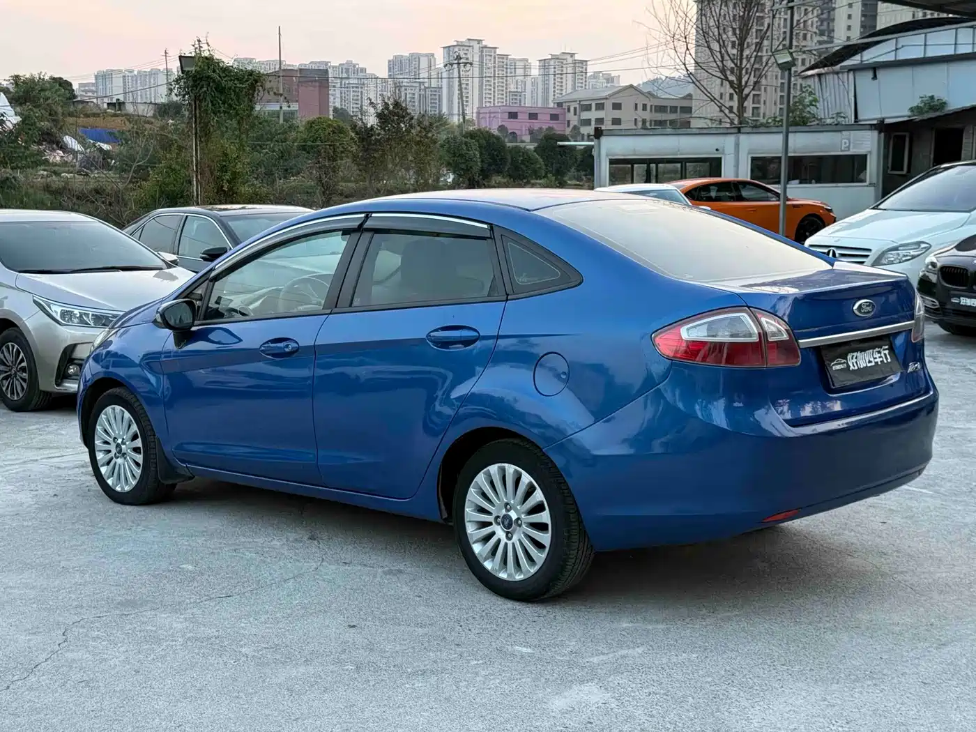 Ford Fiesta 2012 2011 Hatchback 1.5L Automatic Fashion