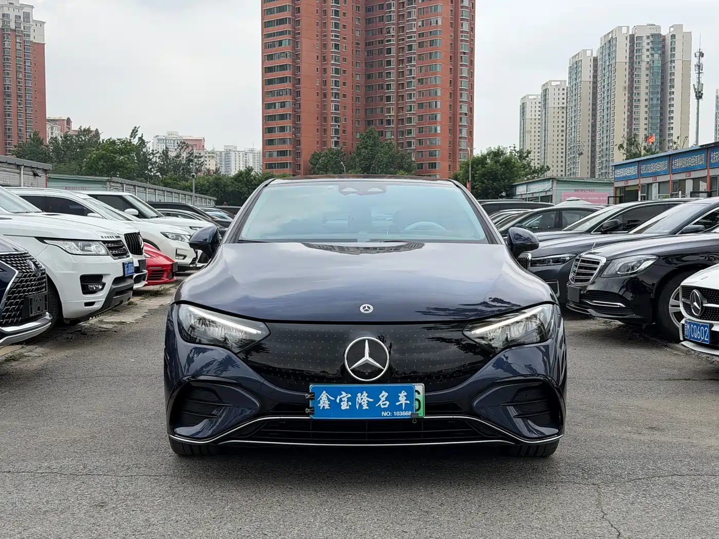 Mercedes-Benz EQE 2022 350 Luxury Edition фото 2