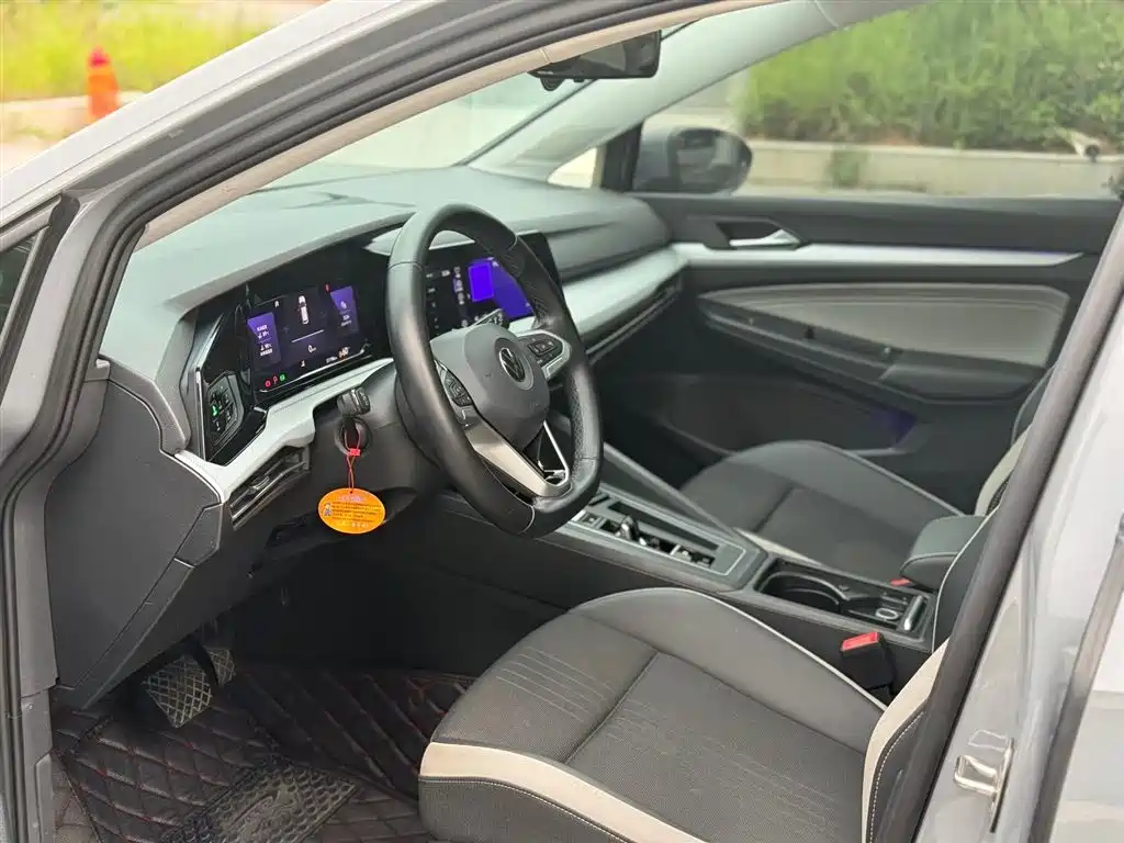 Volkswagen Golf 2021 280TSI DSG Pro фото 4