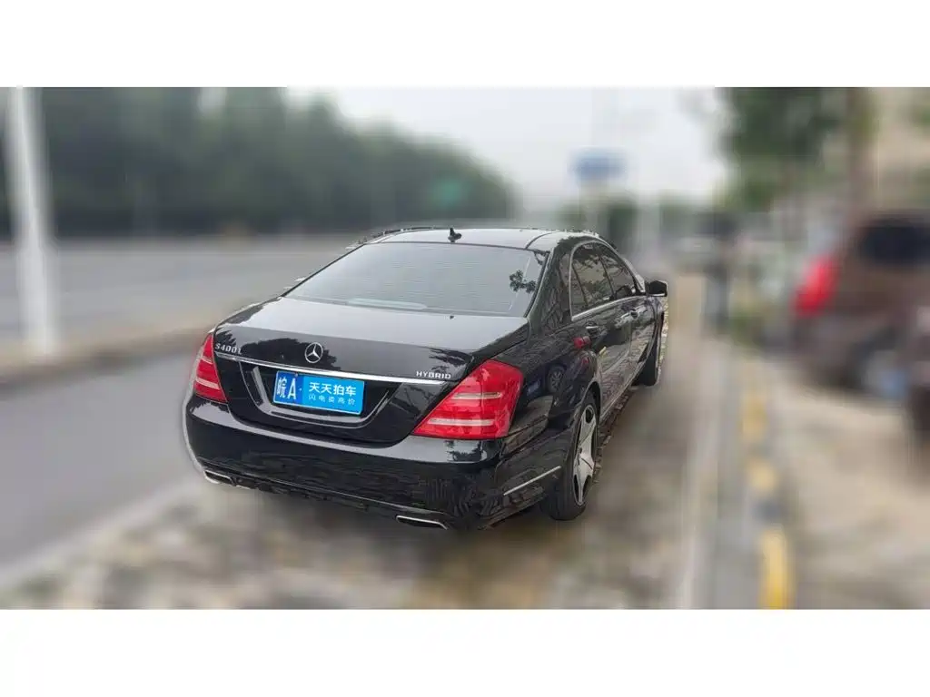 Фото 2 - Mercedes-Benz S-Class