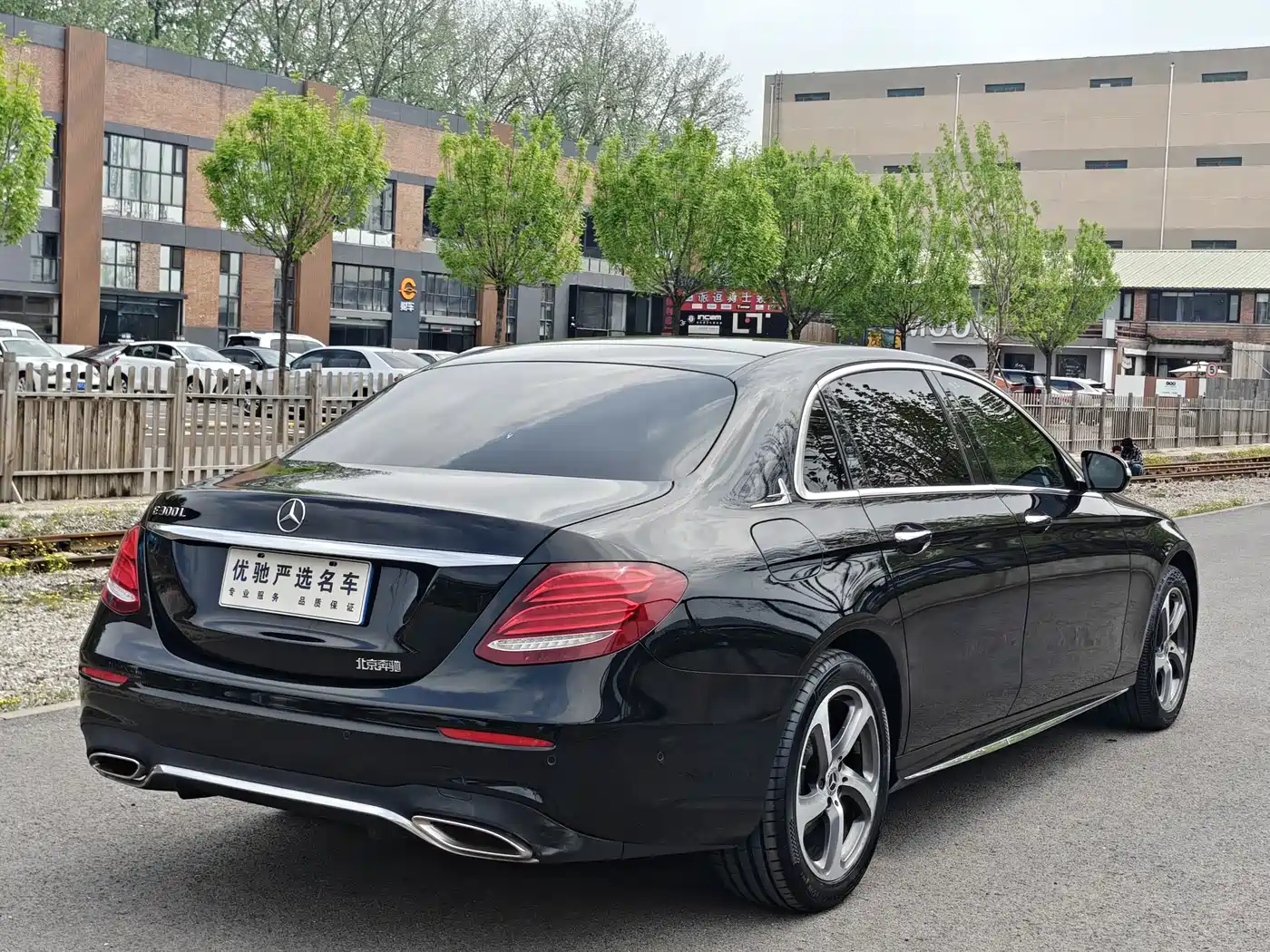 Mercedes-Benz E-Class 2019 E 300 L Sport Luxury фото 8