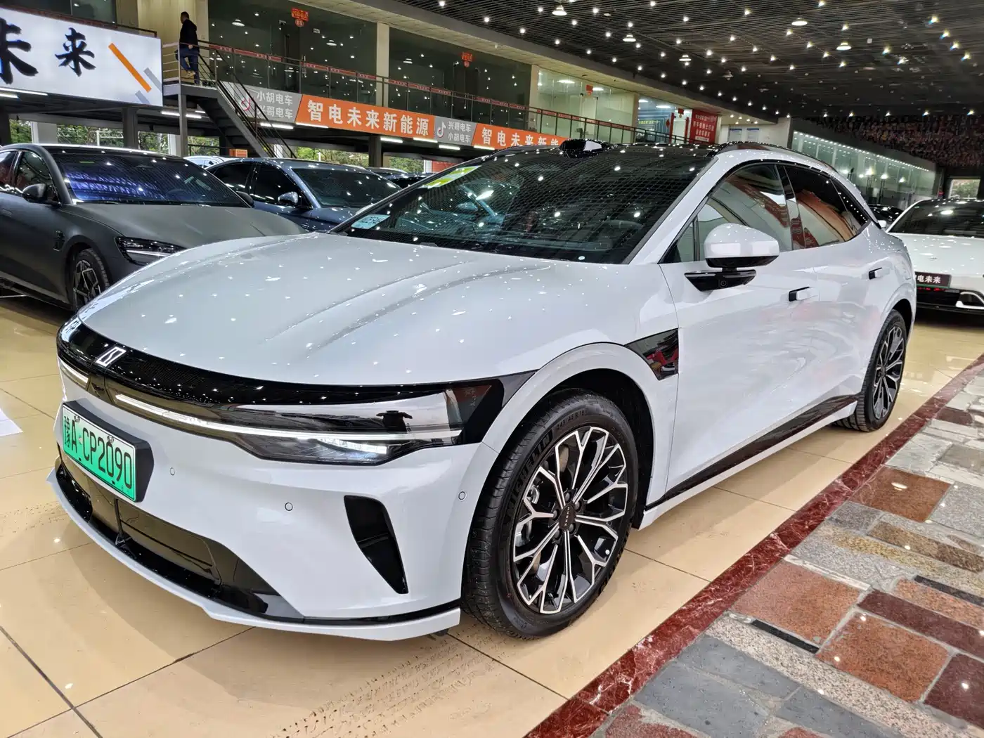 ZEEKR EXTREME KRYPTON 007GT