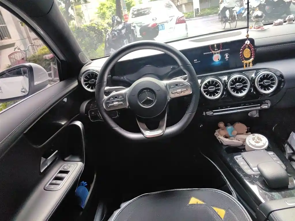 Mercedes-Benz A-Class 2022 Facelift A 200 L Sport Sedan Fashion Style фото 6