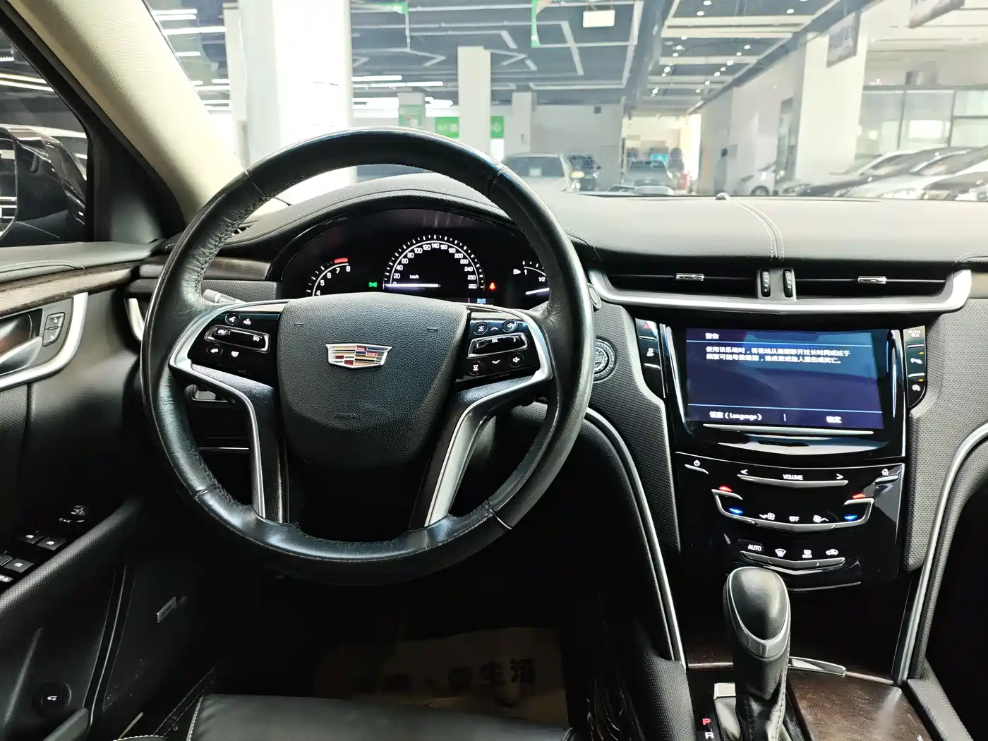 Cadillac XTS 2018 28T Elite фото 12