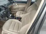 Фото 9 - Škoda Octavia