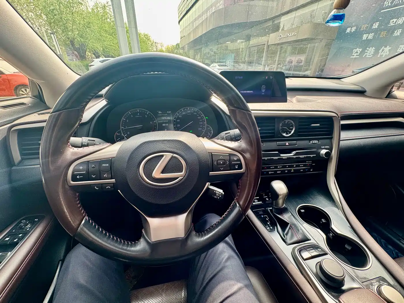 LEXUS RX