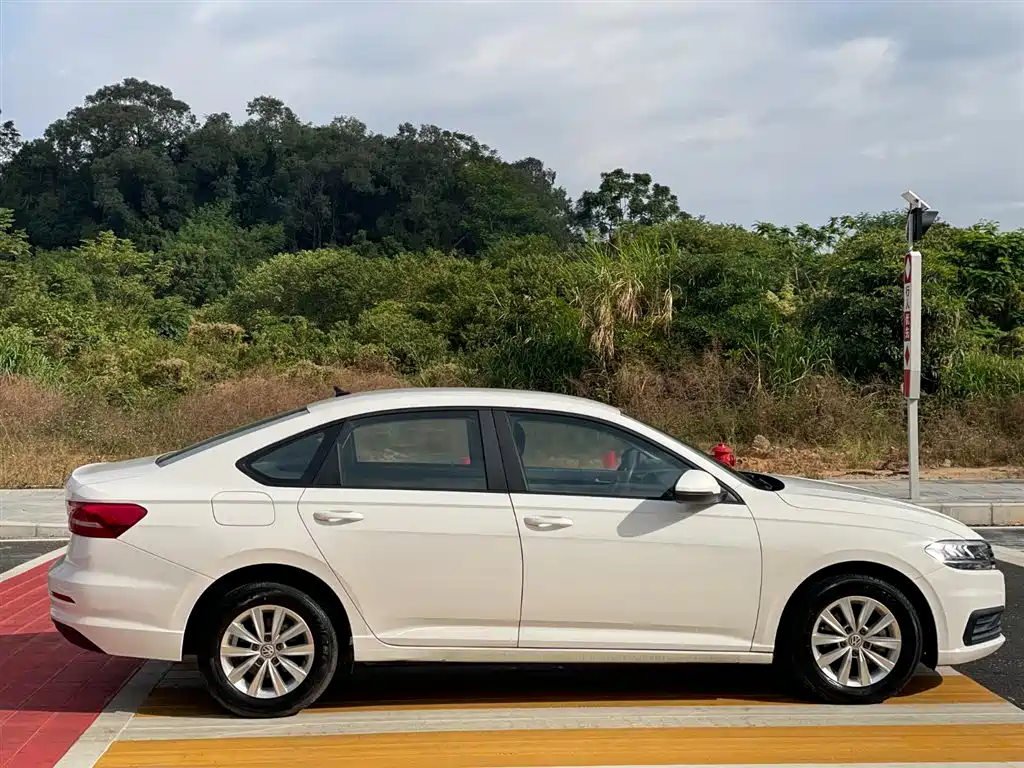 Volkswagen Lavida 2019 1.5L Automatic Trend Edition China VI фото 12
