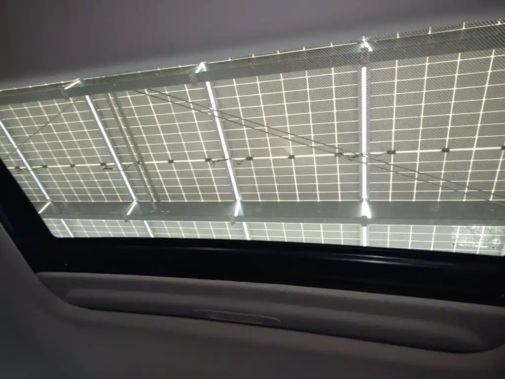 Фото 18 - Geely Vision X3