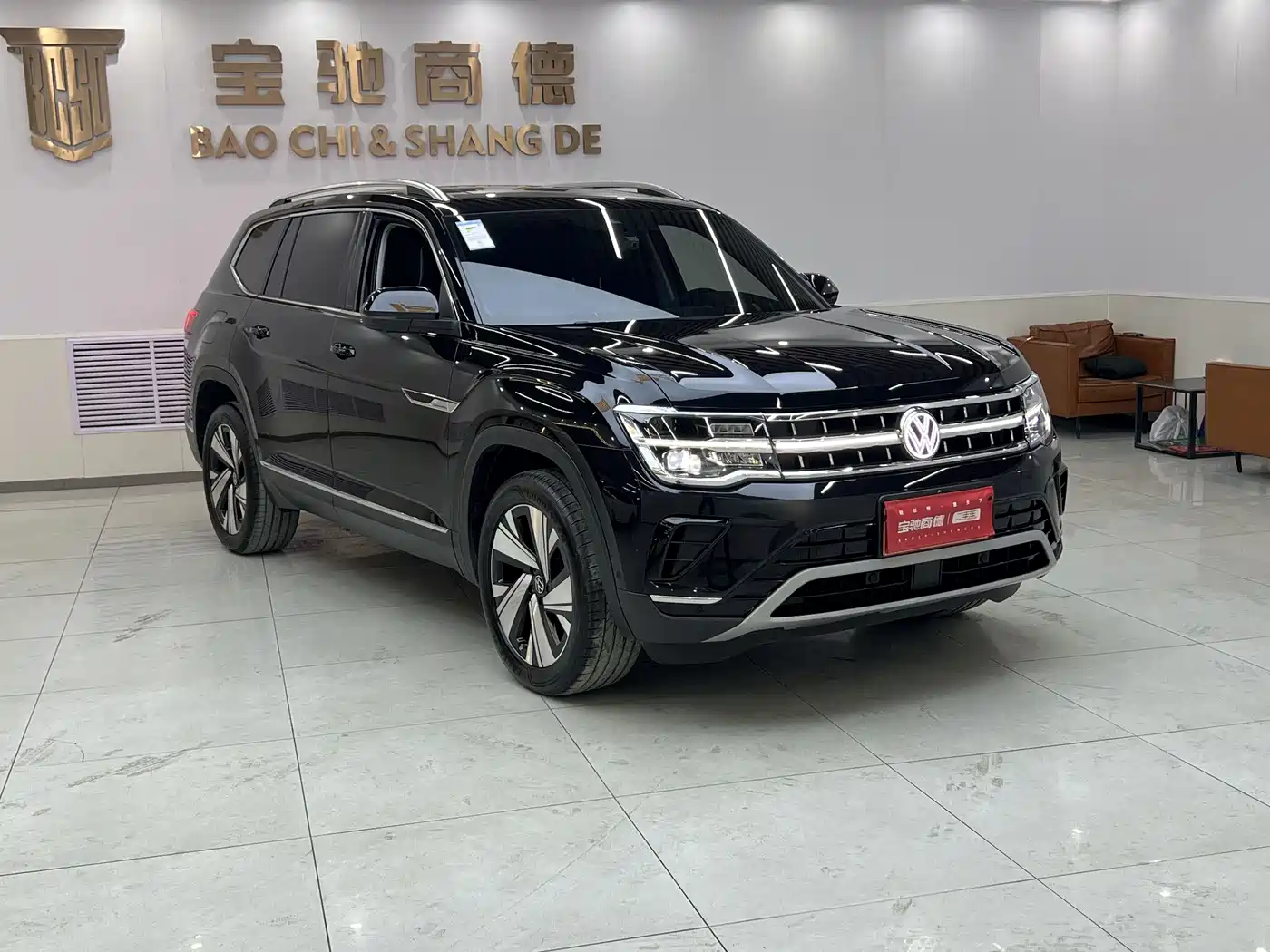 Volkswagen Teramont 2024 380TSI 4WD Dragon Glory Edition фото 3