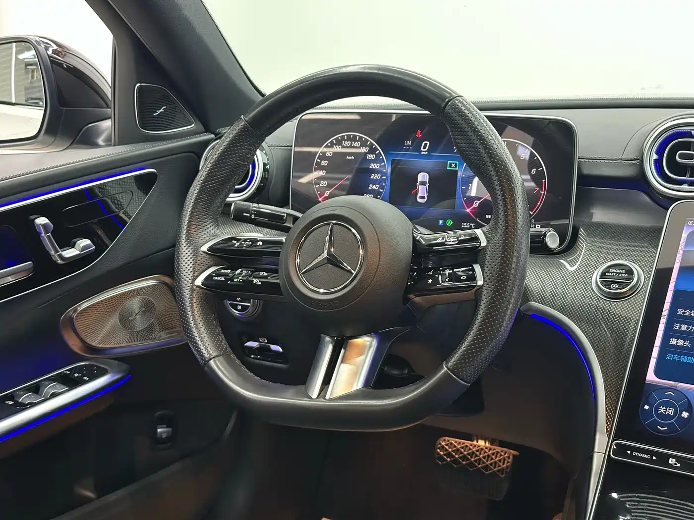Mercedes-Benz C-Class 2024 C 260 L Night Edition Sport фото 12