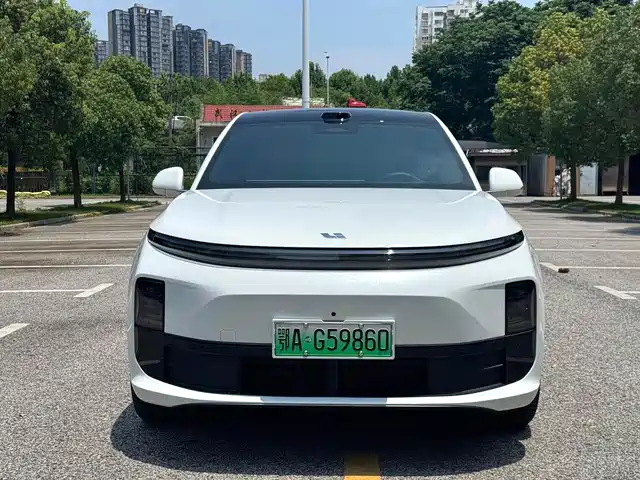 Li Auto Li Auto L6 2025 Pro Smart Renewal Edition