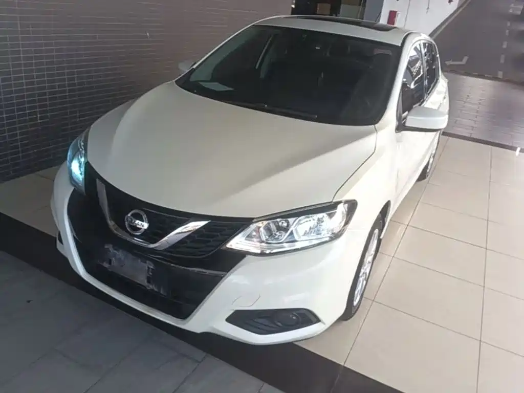 Nissan Tiida 2016 — пригон из Китая