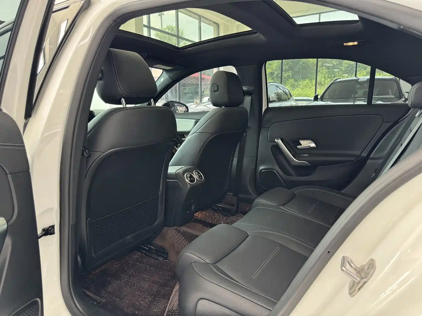 Mercedes-Benz A-Class AMG 2026 2025 AMG A 35 L 4MATIC