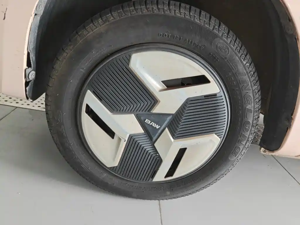 BAW (Beijing Automobile Works) Yuanbao 2023 2022 Model Year Baby Cute Edition