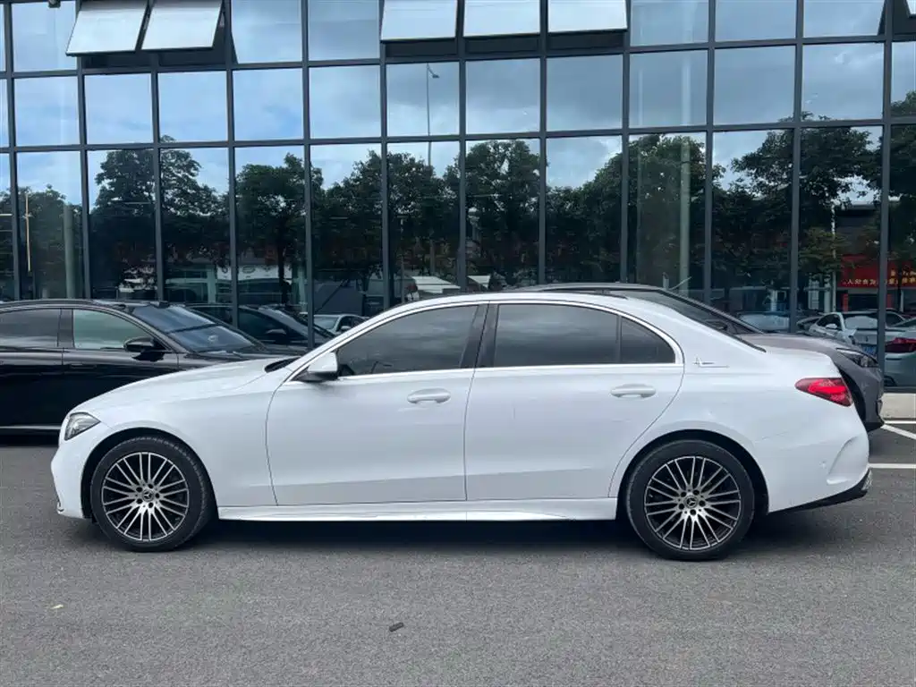 Mercedes-Benz C-Class 2023 Facelift II C 260 L Sport Edition фото 5
