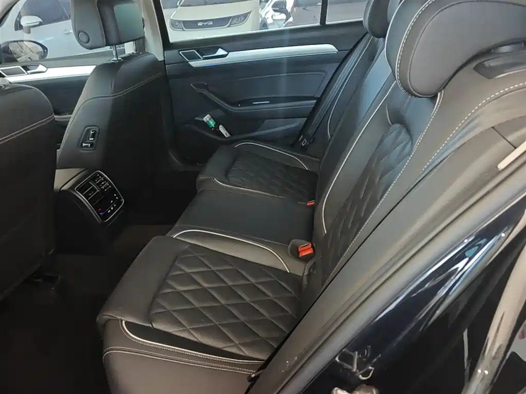 Volkswagen Magotan GTE Plug-in Hybrid 2023 2022 GTE Luxury