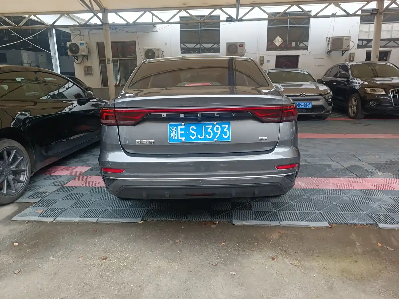 GEELY AUTOMOBILE EMGRAND