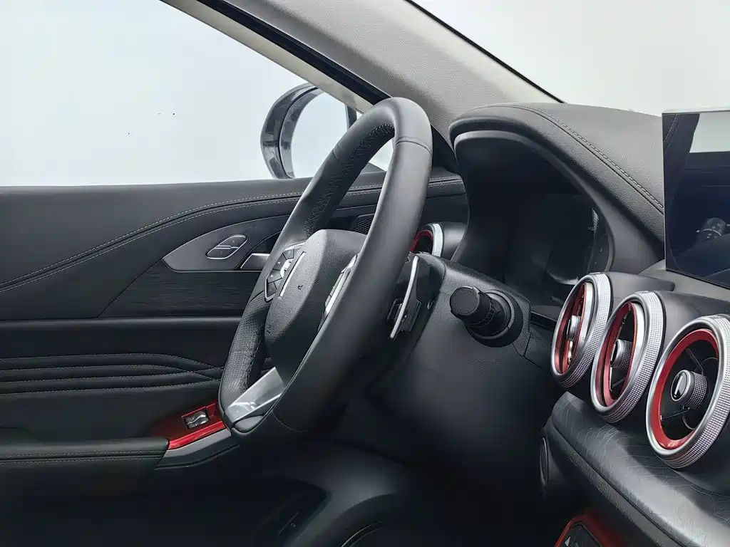 WEY VV5 2020 2020 1.5T 2WD Smart Pioneer