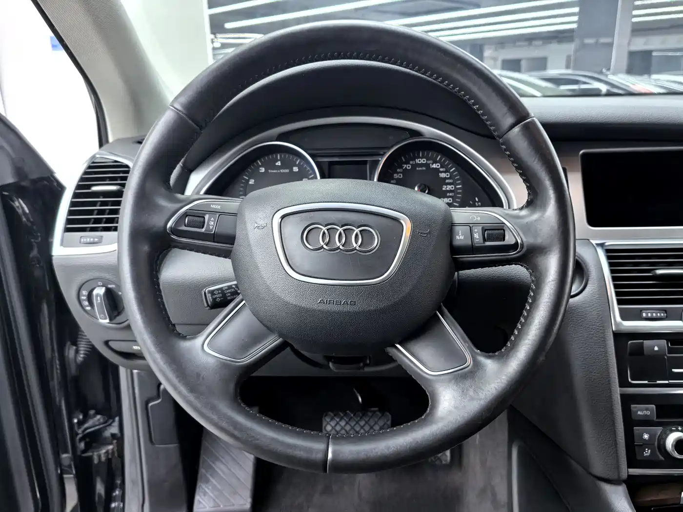 Audi Q7 2012 3.0 TFSI Exclusive (200kW) фото 4